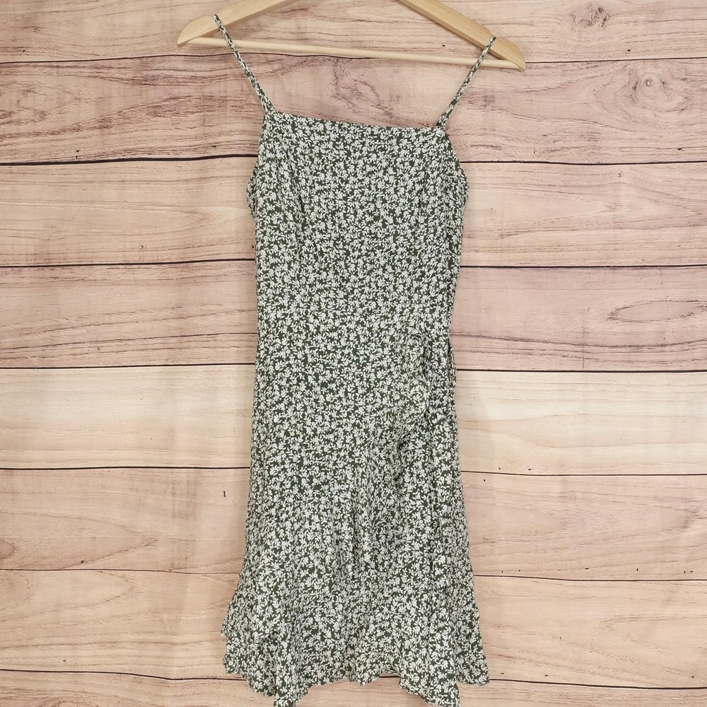 Altar'd State Dress Womens XS Green Floral‎ Sundress Ruffle Lined Smocked Back